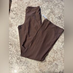 Women’s Old navy Powersoft Slim Boot Cut Leggings NWT large